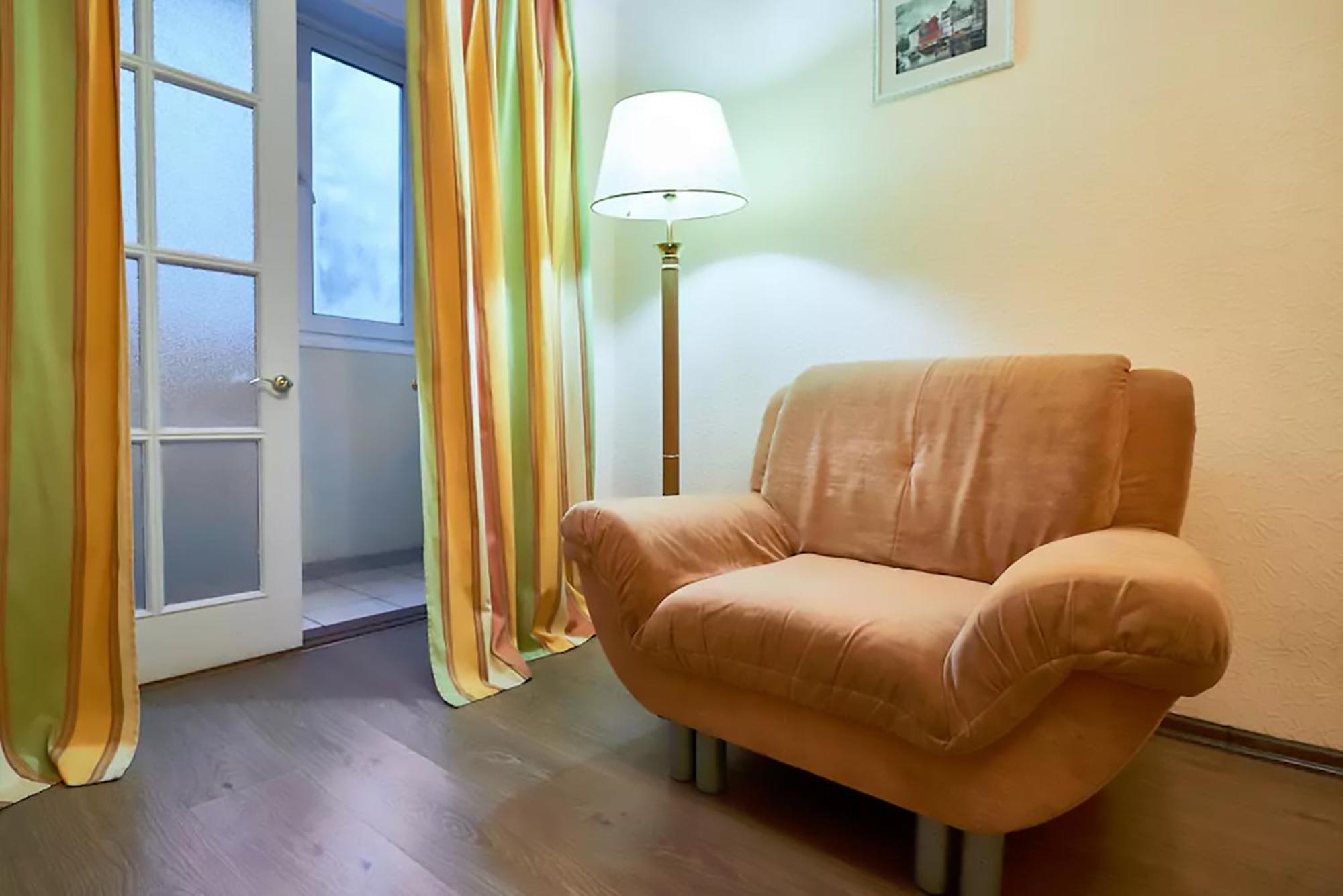 Home Hotel Apartments On Kontraktova Ploshcha キエフ エクステリア 写真